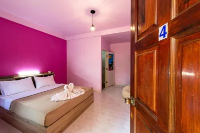 Superior-Doppelzimmer — myPatong Social Hostel